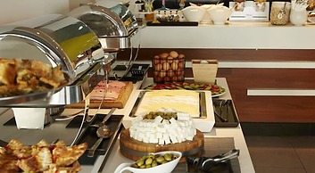 Margarita Sea Side Hotel