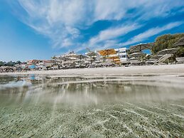 Margarita Sea Side Hotel