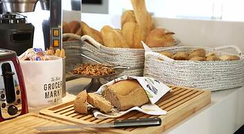 Margarita Sea Side Hotel