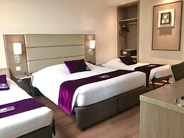 Premier Place Surabaya Airport