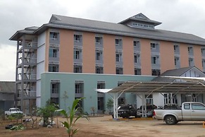 The Cotton Apartment & Resort