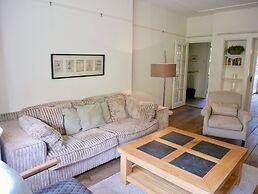 Stayci Serviced Apartments Royal Nassau