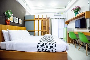 Euanjitt Chill House