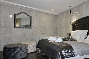 Galeria Valeria Seaside Downtown - MAG Quaint & Elegant Boutique Hotel