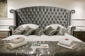 Galeria Valeria Seaside Downtown - MAG Quaint & Elegant Boutique Hotel