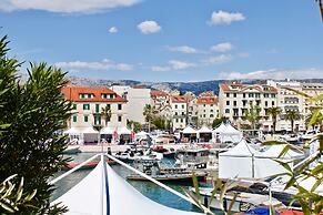 Galeria Valeria Seaside Downtown - MAG Quaint & Elegant Boutique Hotel