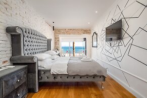 Galeria Valeria Seaside Downtown - MAG Quaint & Elegant Boutique Hotel