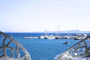 Galeria Valeria Seaside Downtown - MAG Quaint & Elegant Boutique Hotel