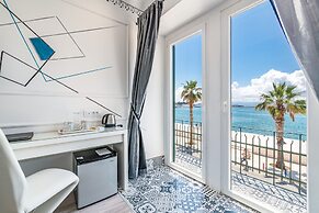 Galeria Valeria Seaside Downtown - MAG Quaint & Elegant Boutique Hotel