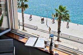 Galeria Valeria Seaside Downtown - MAG Quaint & Elegant Boutique Hotel