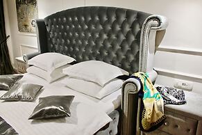 Galeria Valeria Seaside Downtown - MAG Quaint & Elegant Boutique Hotel