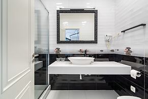 Galeria Valeria Seaside Downtown - MAG Quaint & Elegant Boutique Hotel