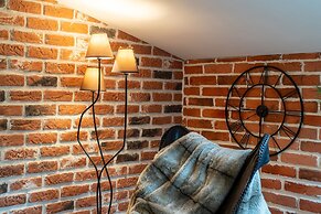 Art & Garden Residence