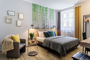 Art & Garden Residence