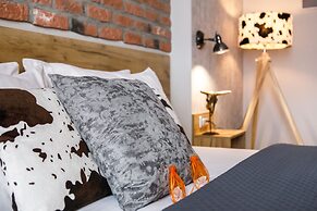 Art & Garden Residence