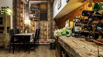 Art & Garden Residence