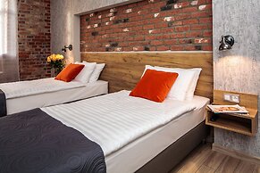 Art & Garden Residence