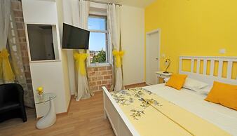 Nirvana Luxury Rooms