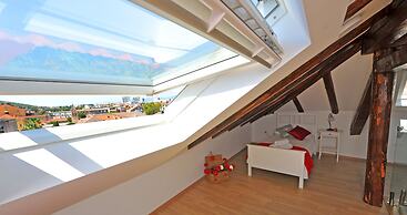 Nirvana Luxury Rooms