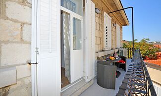 Nirvana Luxury Rooms