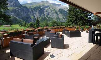 Waldhotel Doldenhorn