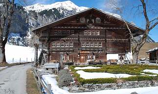 Waldhotel Doldenhorn