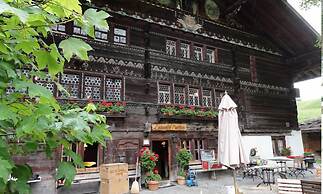 Waldhotel Doldenhorn