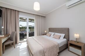 Mamfredas Luxury Resort