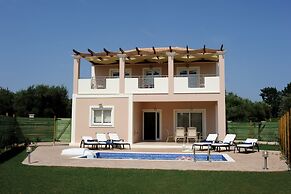 Mamfredas Luxury Resort