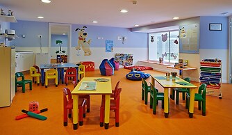 Hipotels Coma Gran Aparthotel