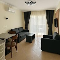 Club Karakas Apart