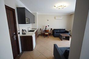 Club Karakas Apart