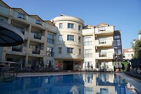 Club Karakas Apart