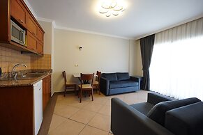 Club Karakas Apart