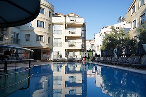 Club Karakas Apart