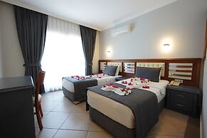 Club Karakas Apart