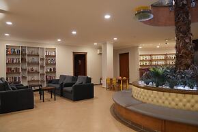 Club Karakas Apart
