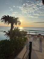 Cancun Plaza Condo