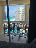 Cancun Plaza Condo