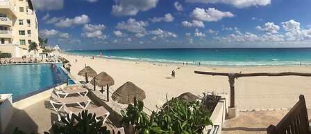 Cancun Plaza Condo