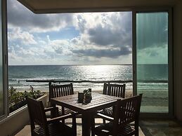 Cancun Plaza Condo
