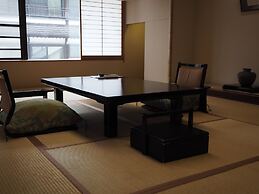 Osakaya