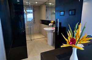 Taumeasina Island Resort