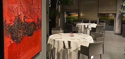 Link124 Hotel