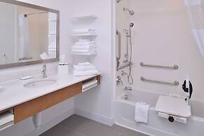 Hampton Inn & Suites Ames