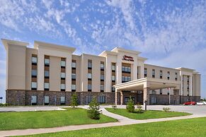 Hampton Inn & Suites Ames