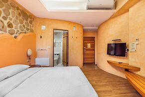 Kenting Fairyland & Farm Guest House