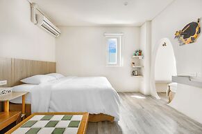 Kenting Fairyland & Farm Guest House