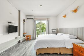 Kenting Fairyland & Farm Guest House