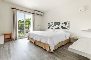 Kenting Fairyland & Farm Guest House